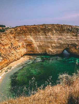 Introduction to the Algarve Living Series